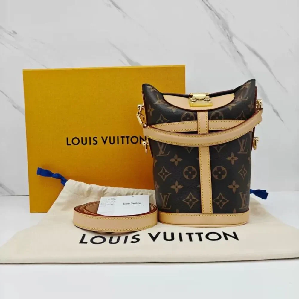Louis Vuitton Women Pre-Loved Bag Very Good Condition